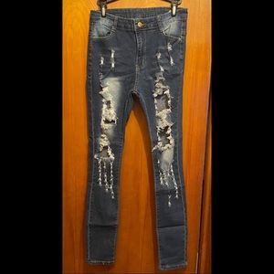 Distressed Skinny Jeans